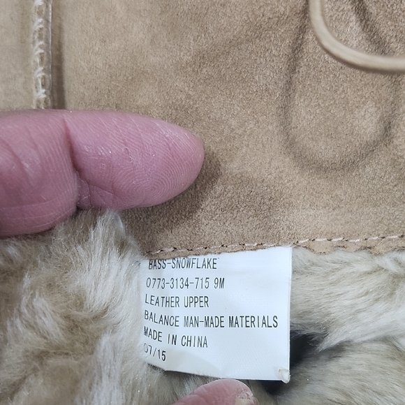 Bass Women's Tan Suede Boots with Faux Fur Lining - Picture 12 of 13